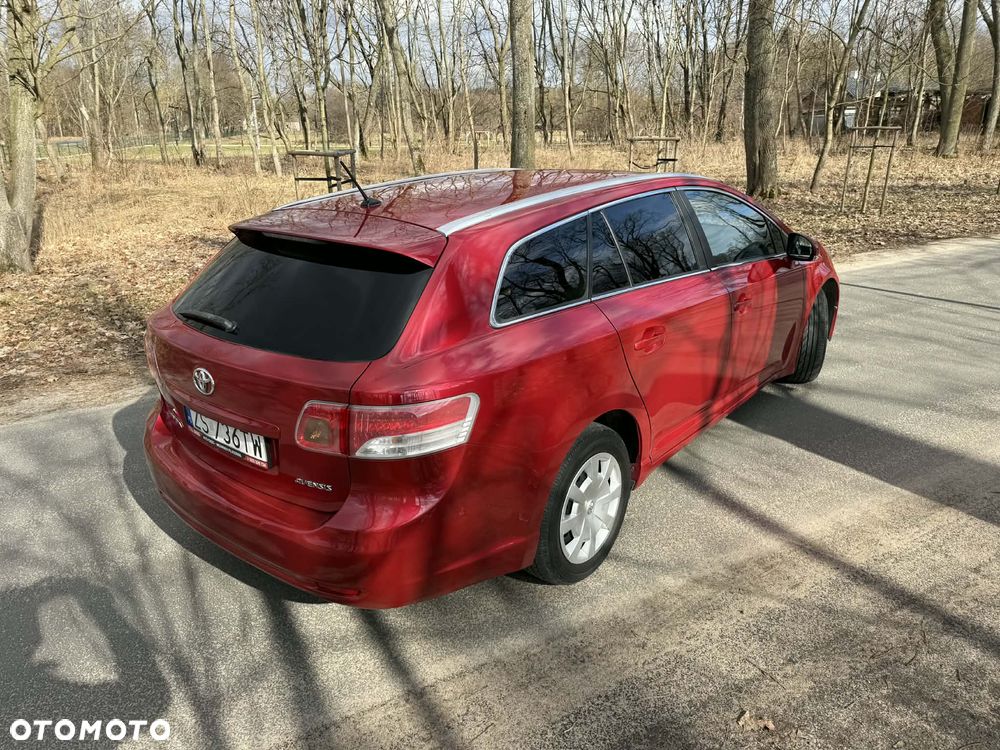 Toyota Avensis 1.8 Sol EU5 - 5