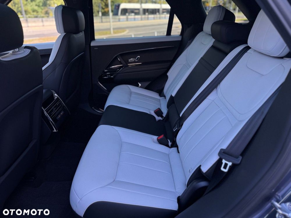Land Rover Range Rover Sport - 30