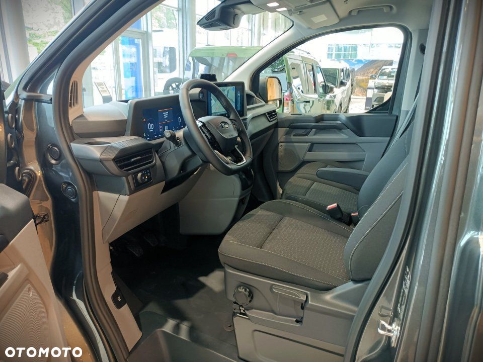 Ford Transit Custom - 12