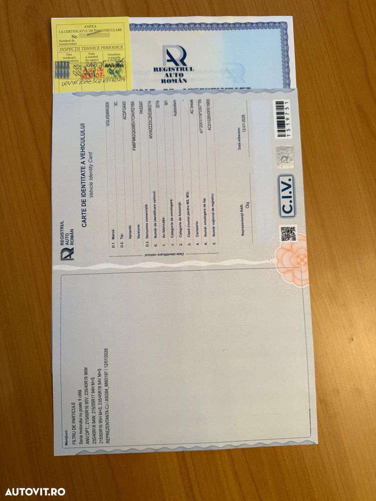 Volkswagen Passat 2.0 TDI SCR Comfortline - 8