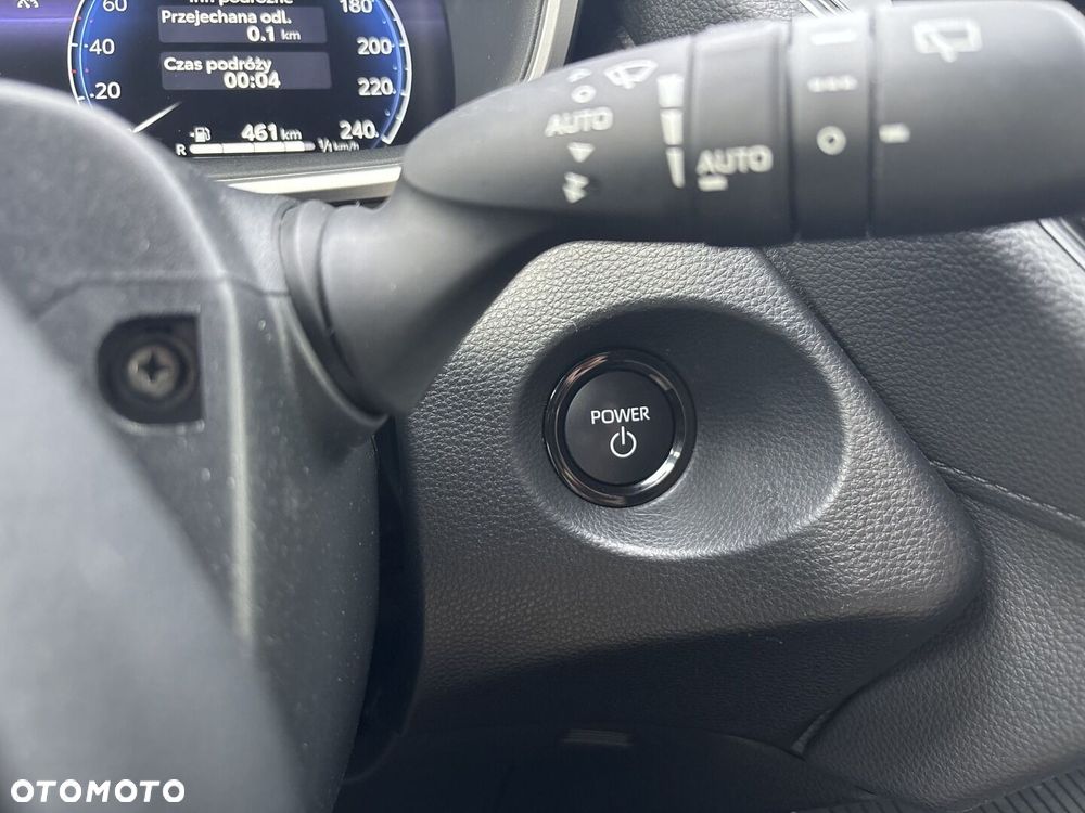 Toyota Corolla Cross - 29