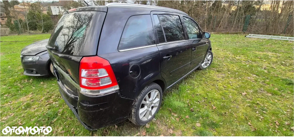 Opel Zafira 1.8 Cosmo