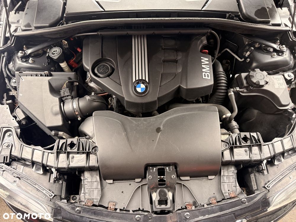 BMW Seria 1 123d - 4