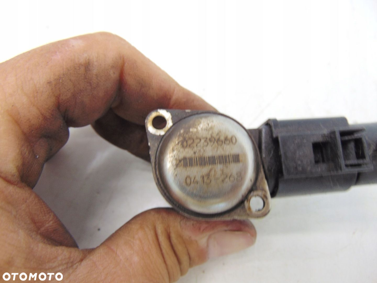 CZUJNIK PRZEKŁADNI MAGLOWNICY SERVOTRONIC AUDI A4 B8 A5 8T 0447-268 - 3