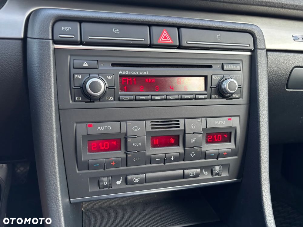Audi A4 Avant 2.0 T FSI quattro tiptronic - 14