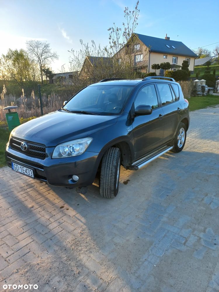 Toyota RAV4 2.2 D-4D Premium - 3