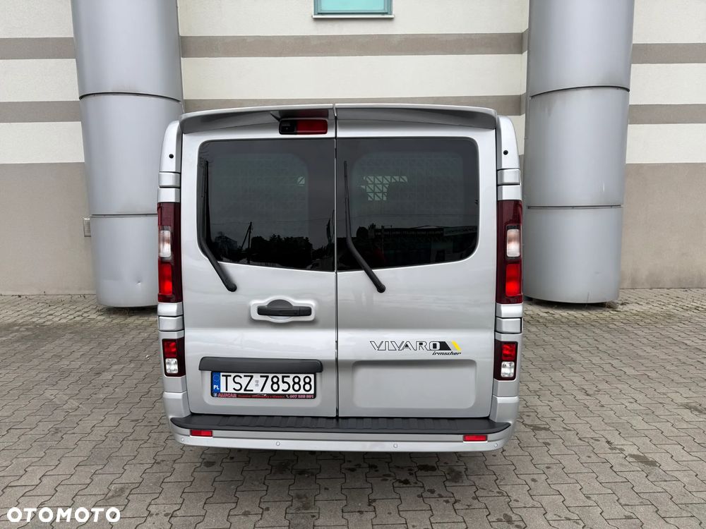 Opel Vivaro - 12