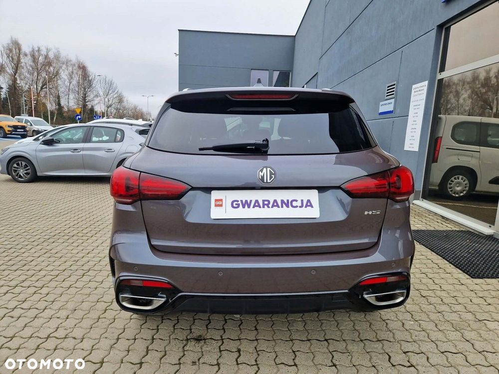 MG HS 1.5 T-GDI Excite DCT - 11