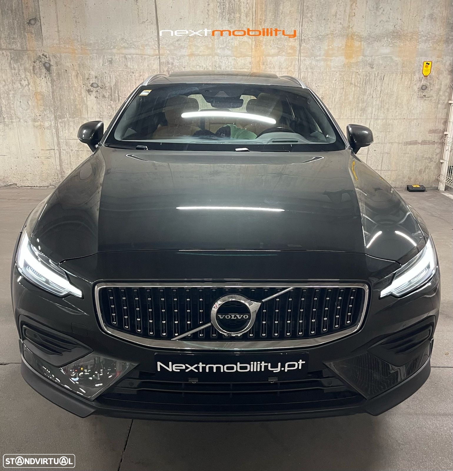 Volvo V60 Cross Country 2.0 D4 Geartronic - 2