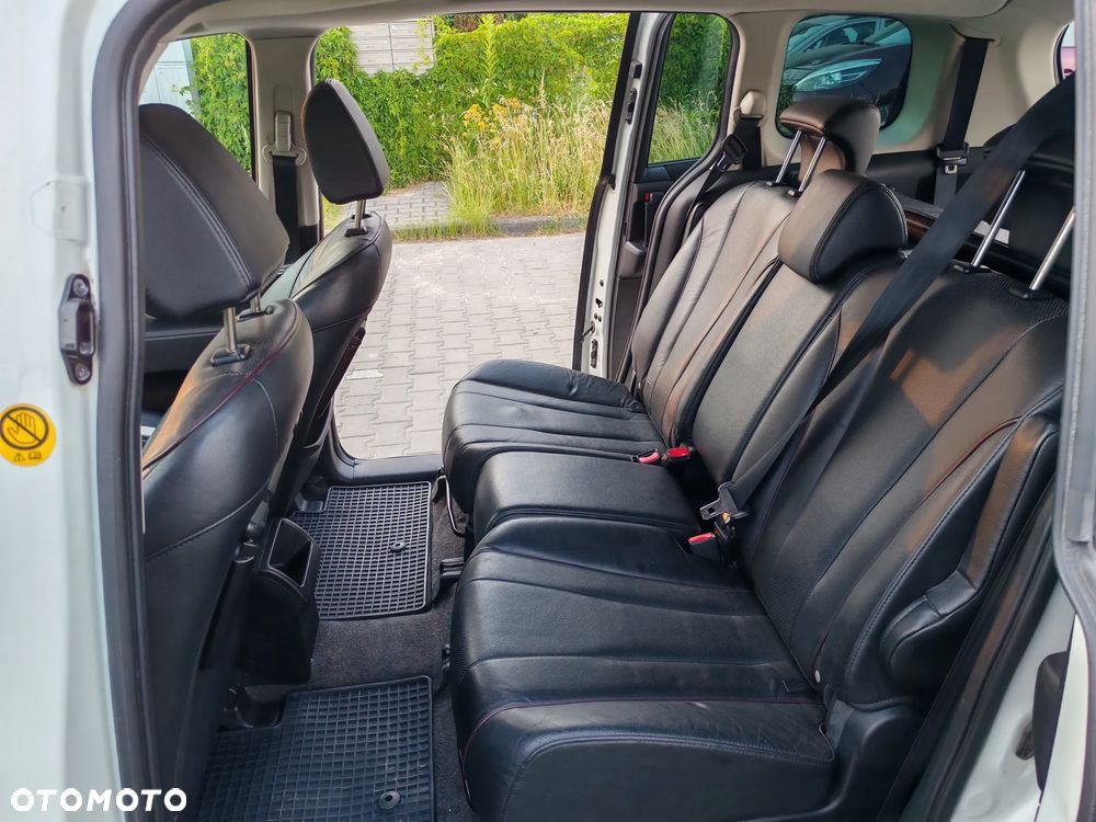 Mazda 5 2.0 Sport - 10