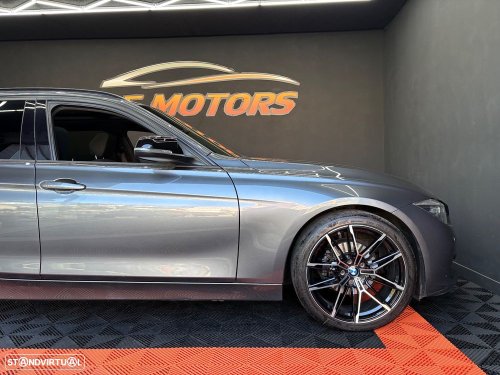 BMW 320 d Touring Sport-Aut. Efficient Dynamics Edition - 24