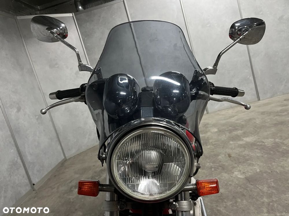 Yamaha XJ - 19