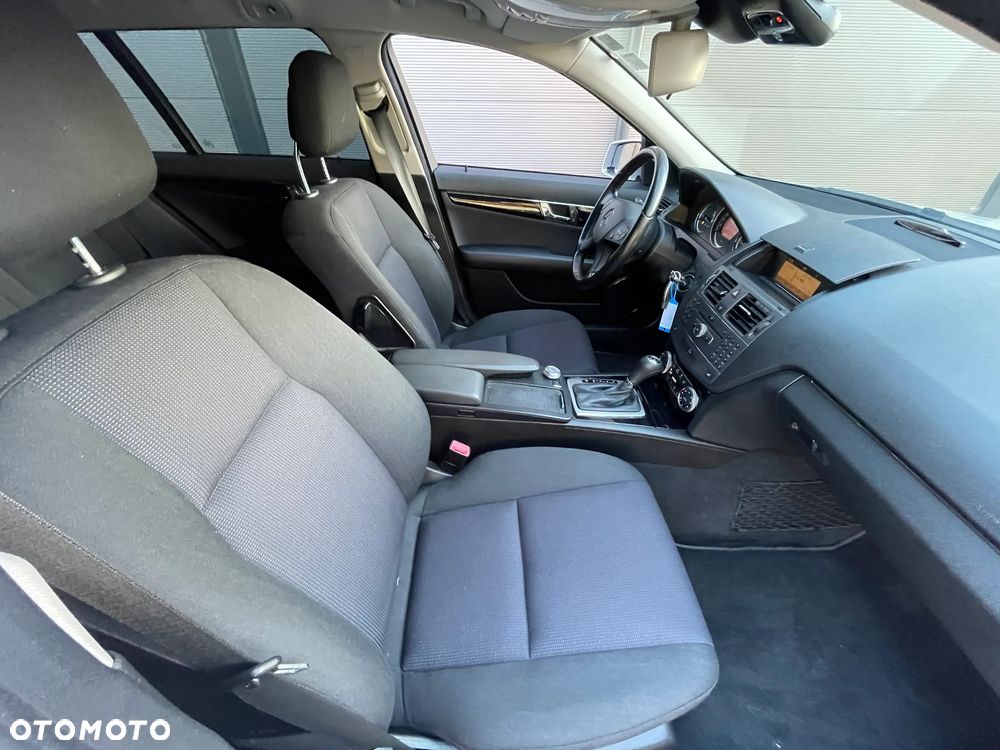 Mercedes-Benz Klasa C - 7