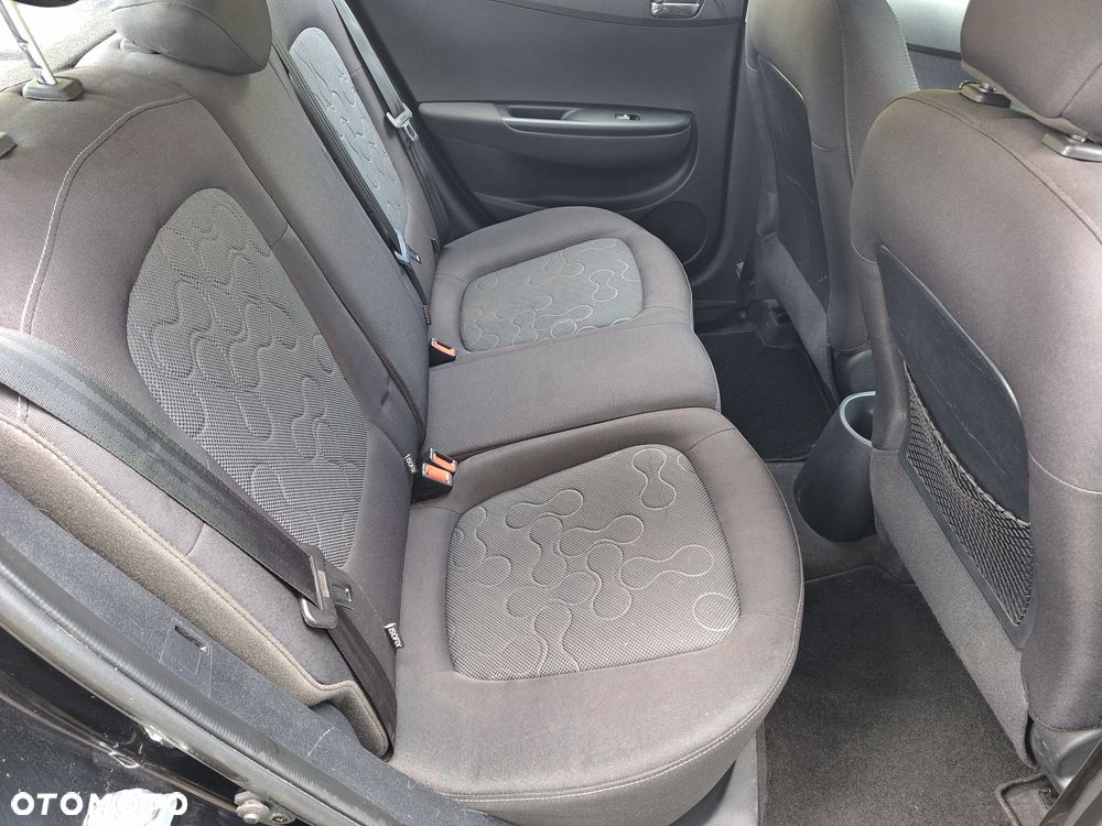Hyundai i20 - 12