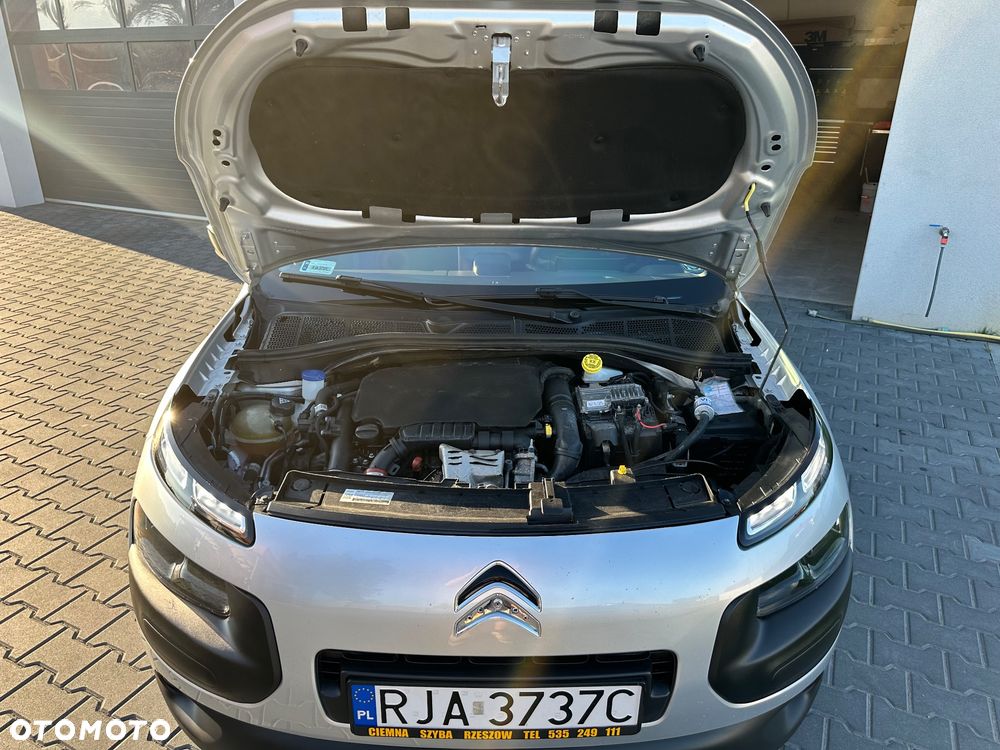 Citroën C4 Cactus 1.2 PureTech Shine S&S - 8