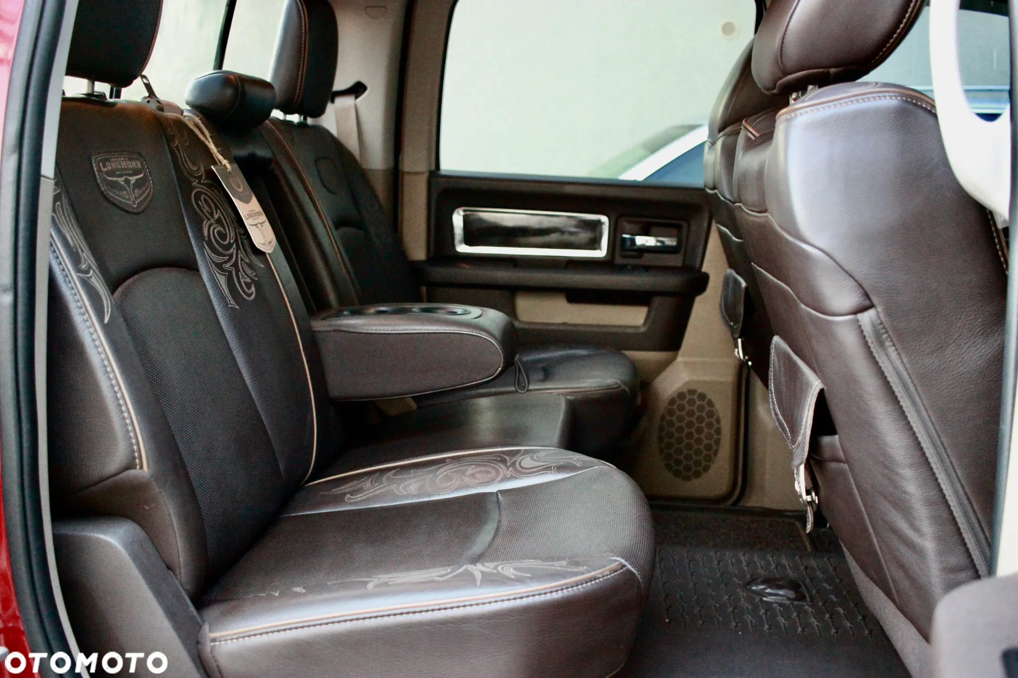Dodge RAM 1500 5.7 4x4 - 14