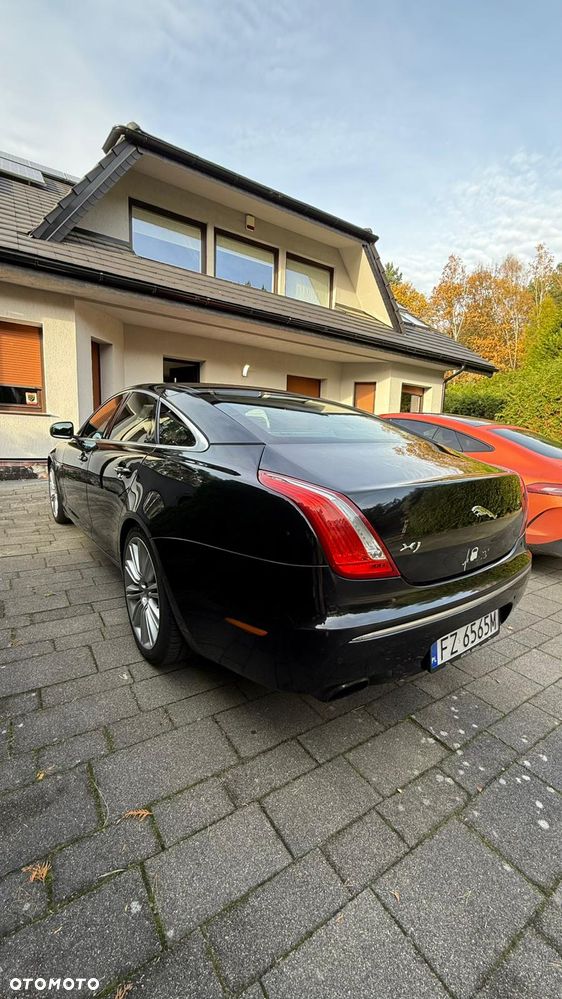 Jaguar XJ 3.0 V6 S Portfolio - 8