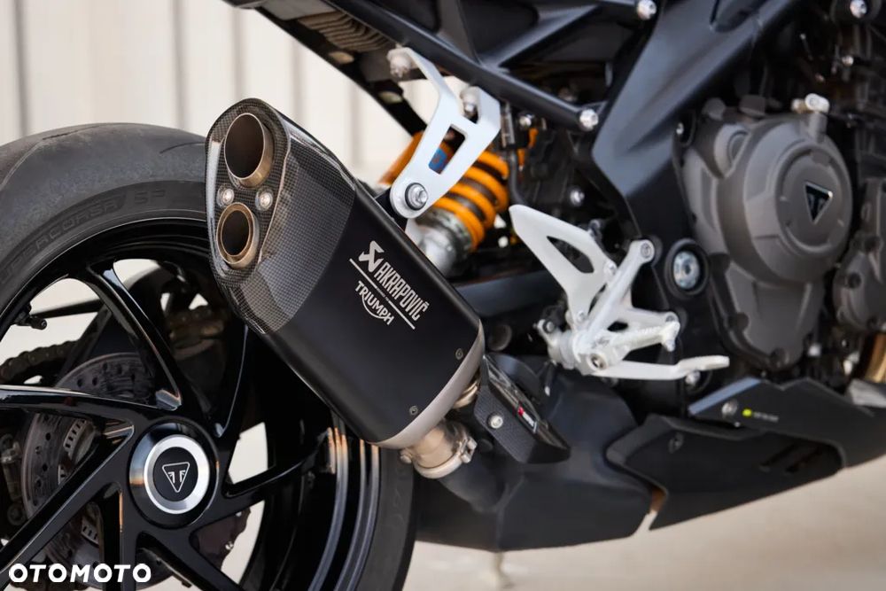 Triumph Speed Triple - 16
