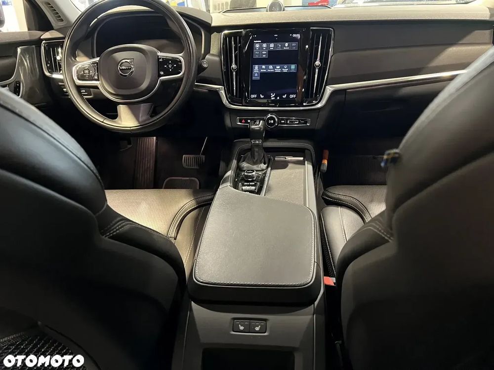 Volvo V90 Cross Country D5 AWD Geartronic - 8