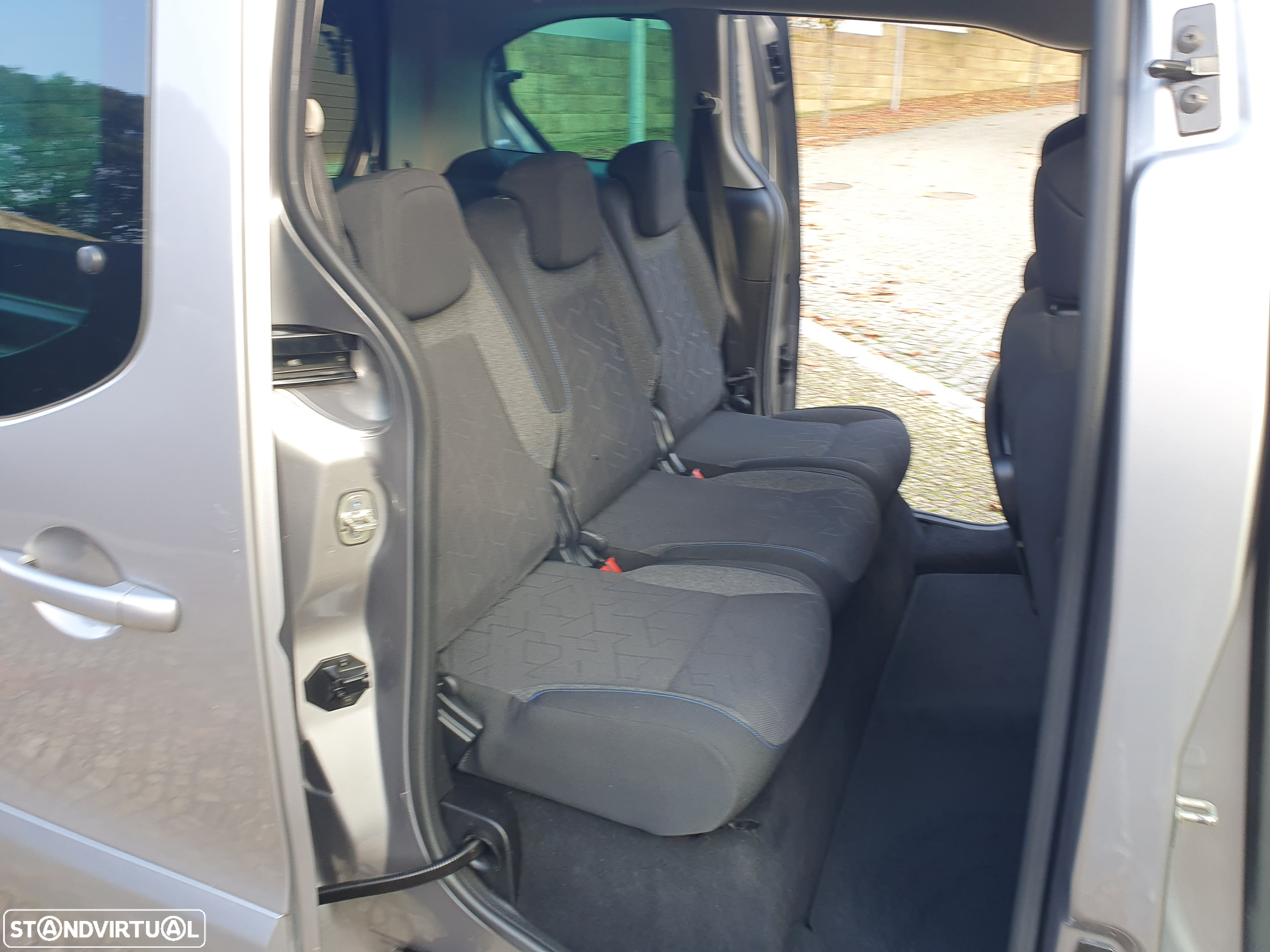 Peugeot Partner Tepee HDi FAP 110 Premium - 24