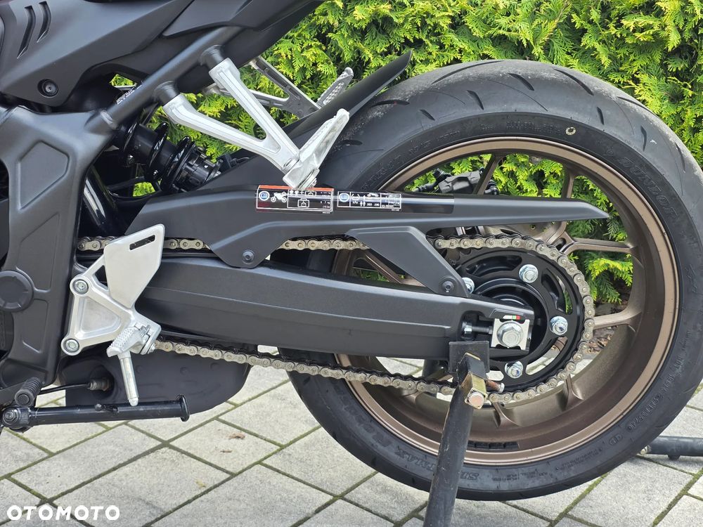 Honda CB - 28