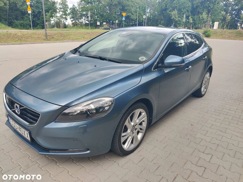 Volvo V40 D4 Summum - 1