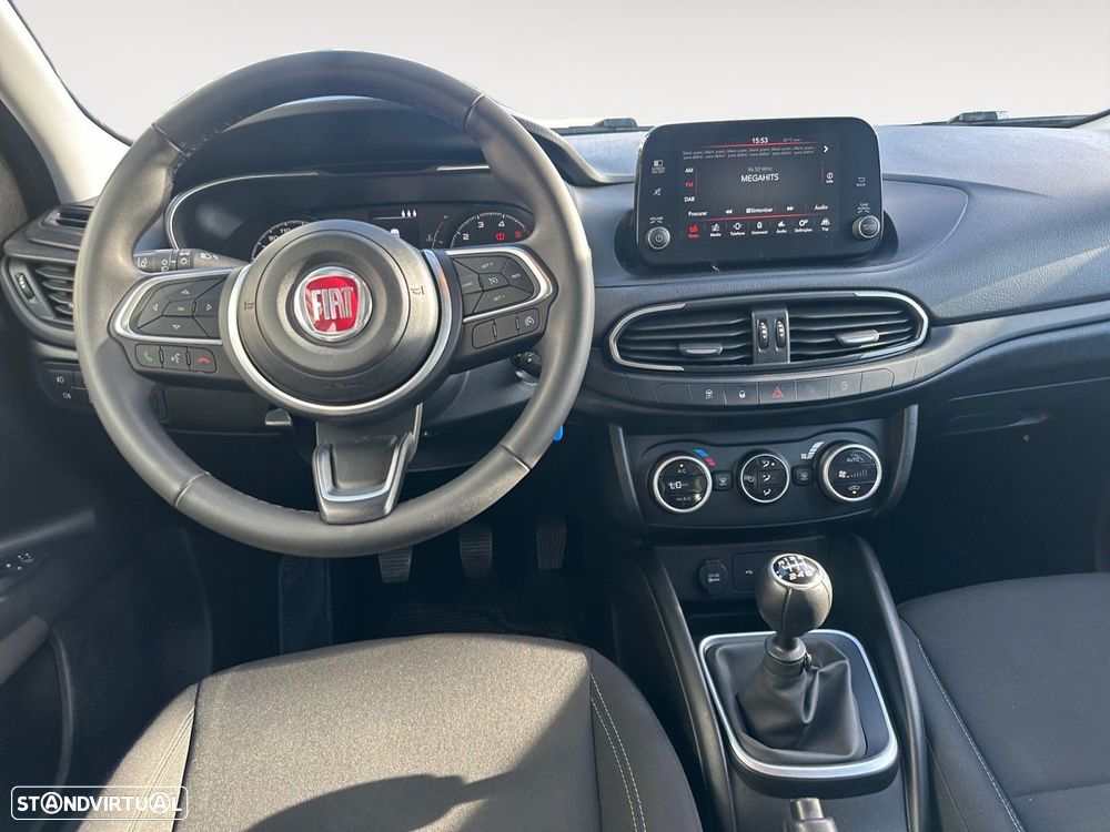 Fiat Tipo 1.6 MultiJet — fotografia 10