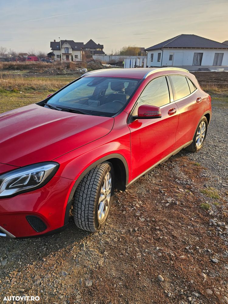 Mercedes-Benz GLA 200 (CDI) d 7G-DCT - 2