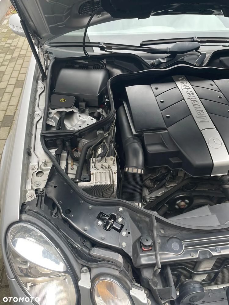 Mercedes-Benz Klasa E - 31