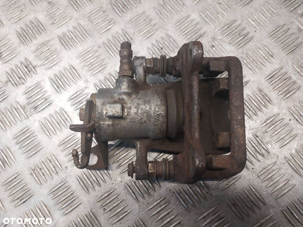 ZACISK HAMULCOWY PRAWY TYŁ ALFA ROMEO 147 I 1.9 JTD - 2