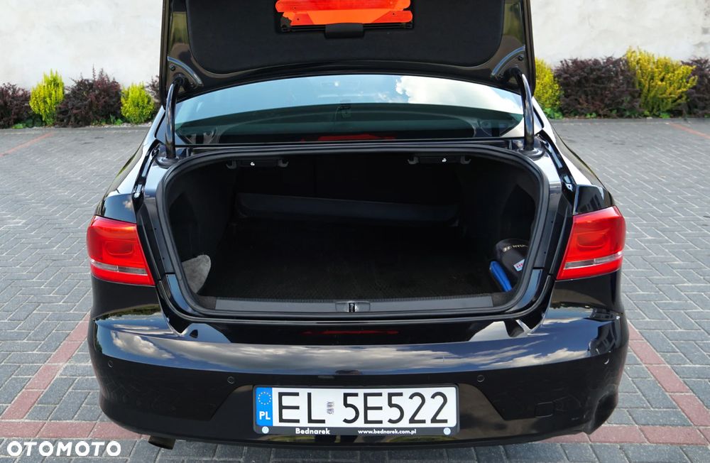 Volkswagen Passat 1.4 TSI Trendline - 21