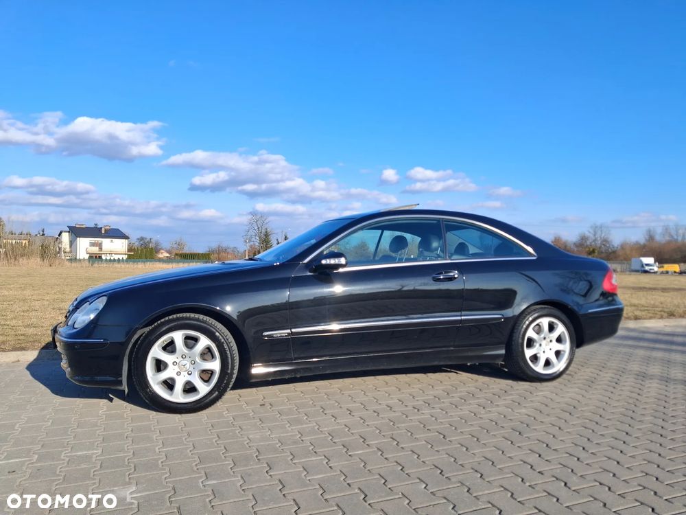 Mercedes-Benz CLK - 2