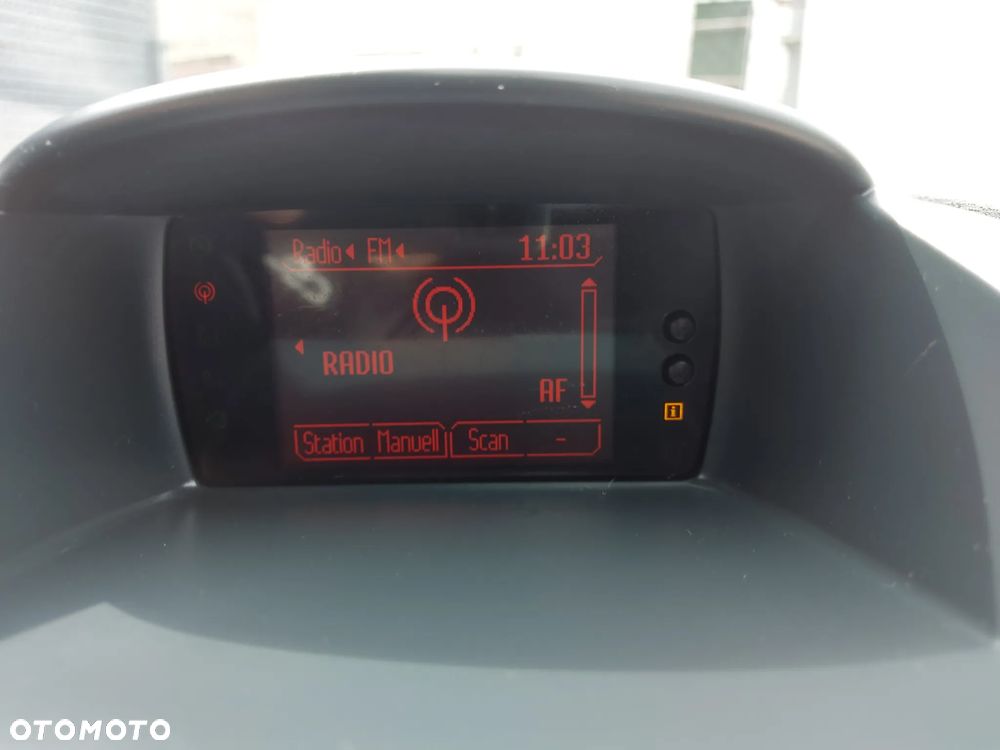 Ford Fiesta 1.4 Autom Champions Edition - 30