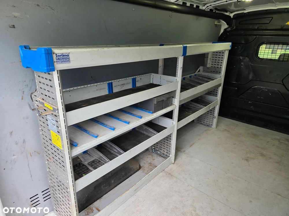 Ford Transit - 27