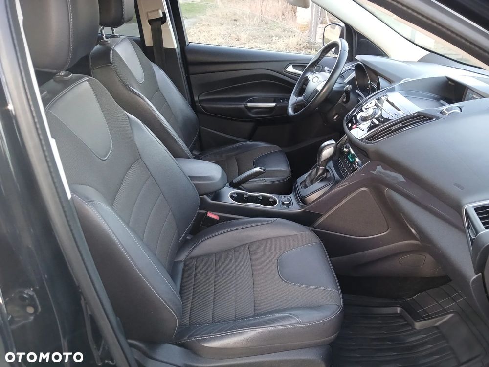 Ford Kuga 2.0 TDCi 4x4 Individual - 28