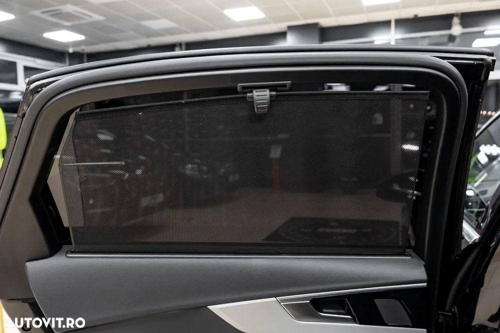 Audi A4 40 TDI S tronic S line - 24