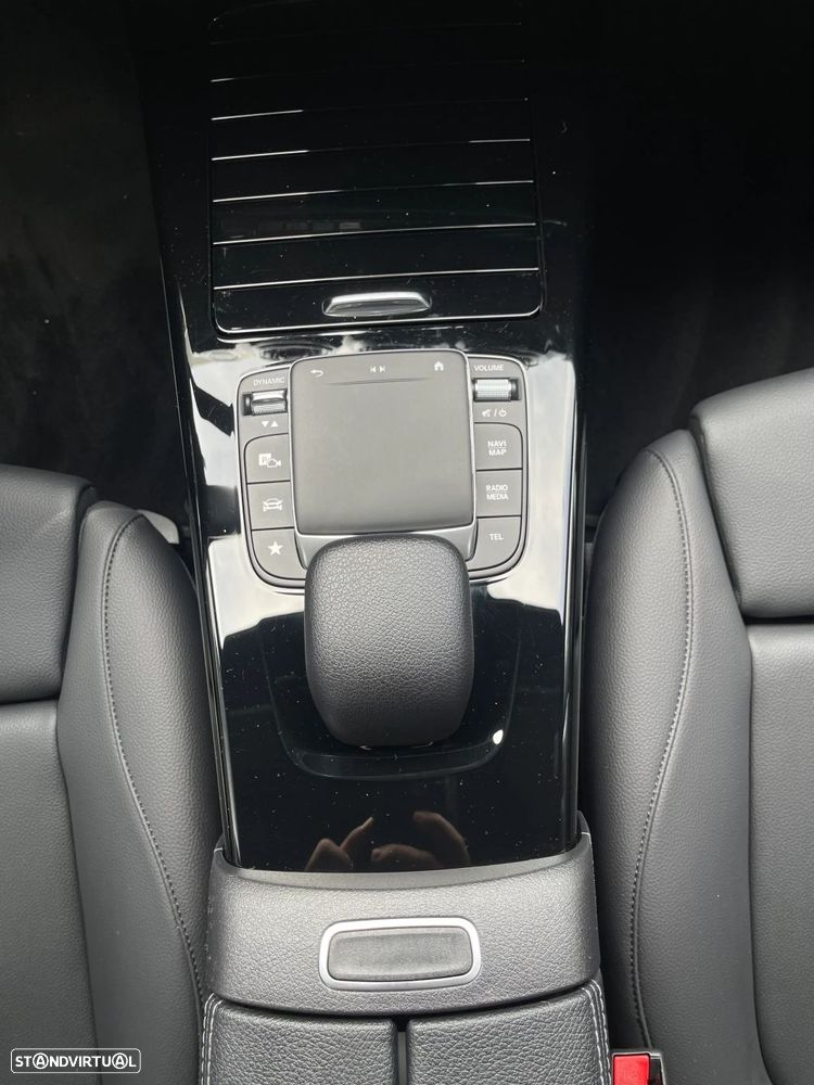 Mercedes-Benz A 250 e Progressive - 41