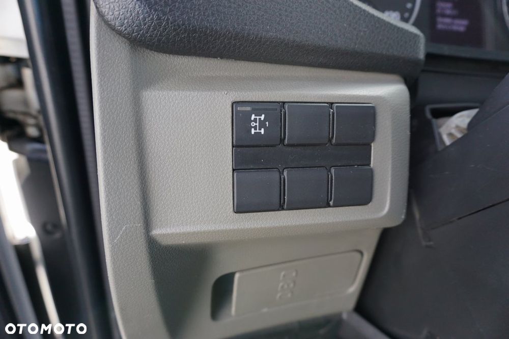 MAN TGX 18.470 4x2 LL SA RETARDER ACC LED NAVI * 317 000 KM * - 32