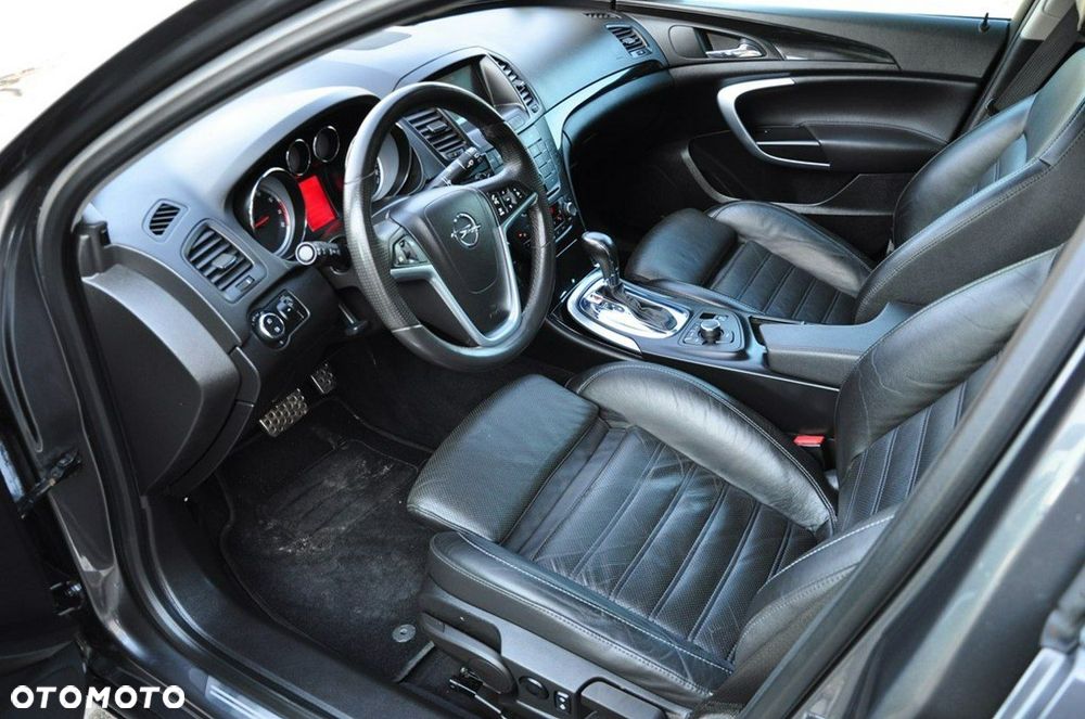 Opel Insignia - 29