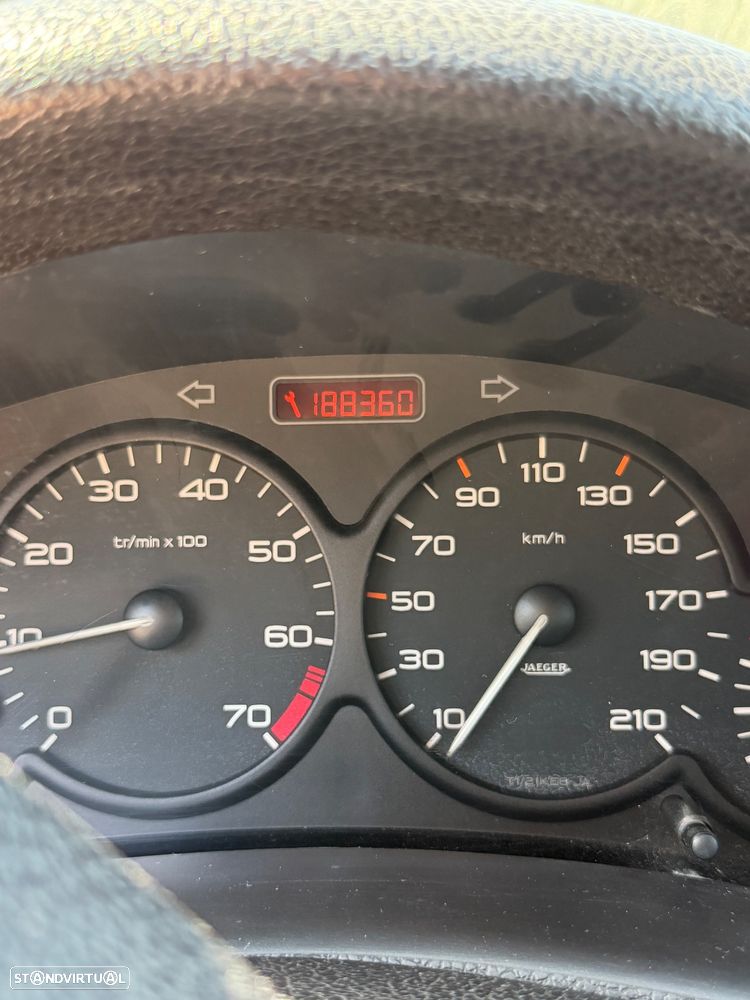 Peugeot 206 1.1 XR Présence - 12