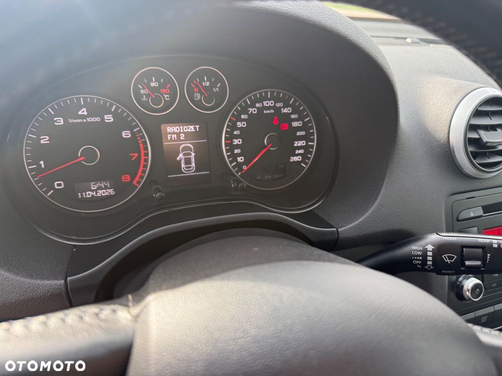 Audi A3 Sportback 1.6 Attraction - 11