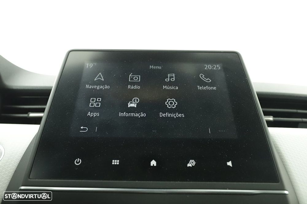 Renault Clio 1.0 TCe Techno - 9