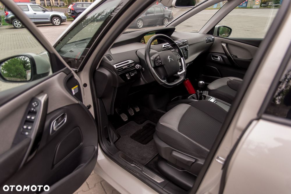 Citroën C4 Grand Picasso - 29