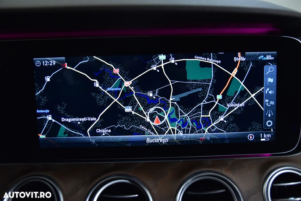 Mercedes-Benz E 200 4MATIC Aut. - 22