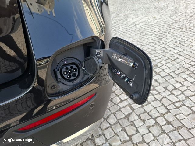Mercedes-Benz GLC 300 de 4Matic 9G-TRONIC AMG Line - 52