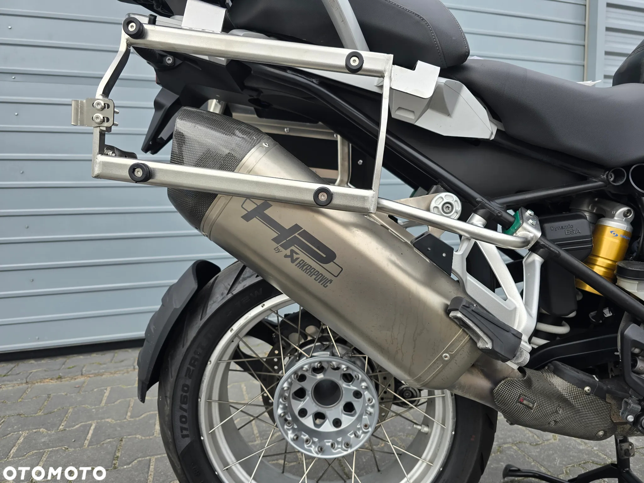 BMW R - 9