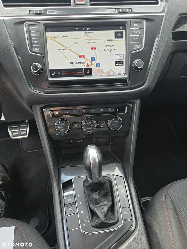 Volkswagen Tiguan 2.0 TDI SCR DSG R-Line - 13