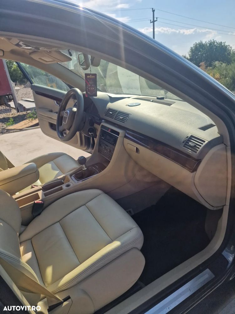 Audi A4 2.0 TDI Avant - 7