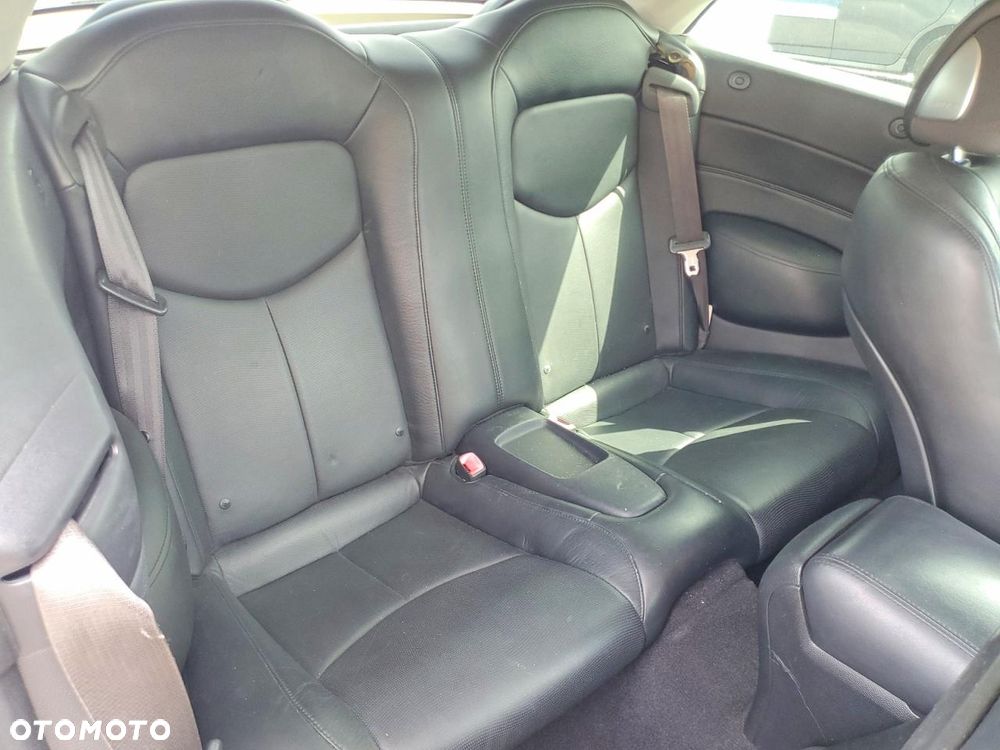 Infiniti G G37 - 8