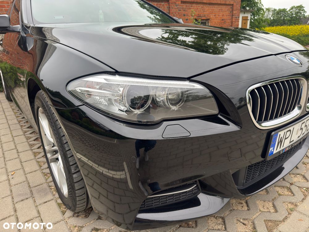 BMW Seria 5 525d xDrive - 7